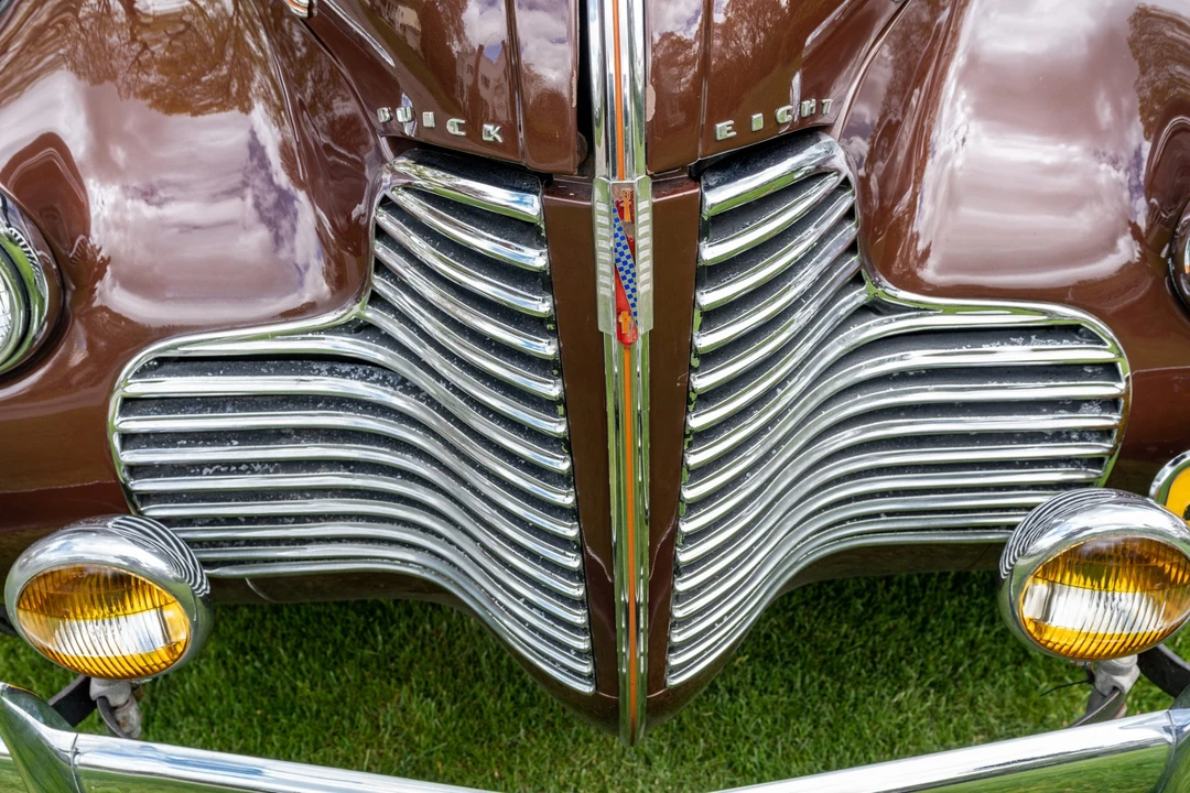 1940 Buick Super - Image 13 of 31