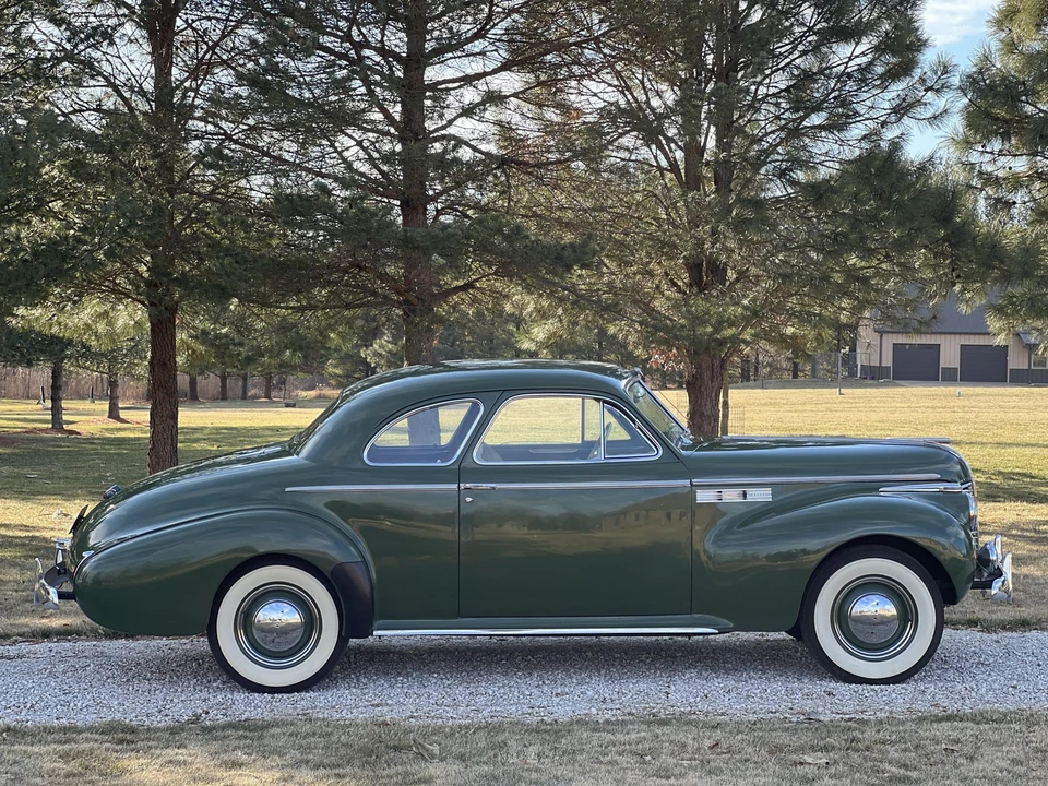 1940 Buick Super - Image 13 of 31