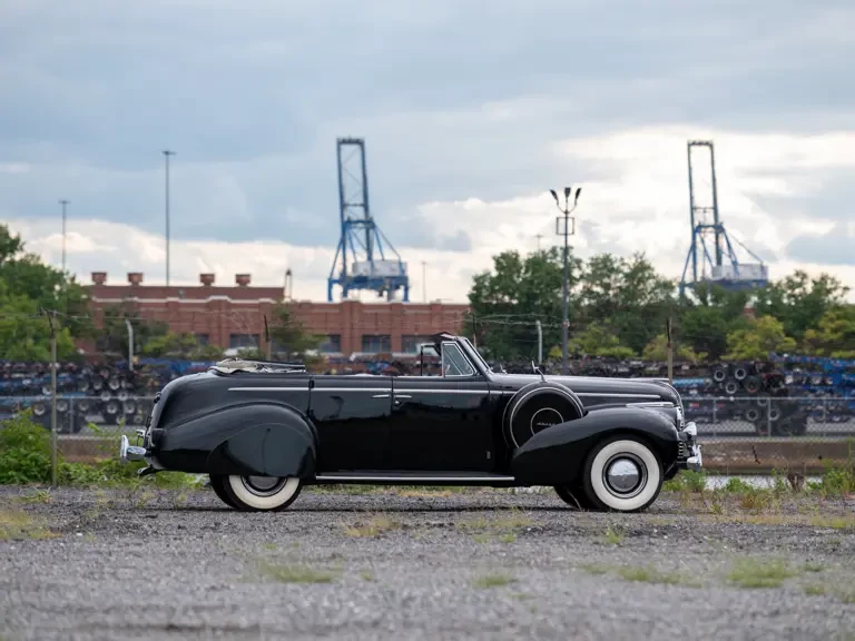 1940 Buick Century - Image 6 of 31