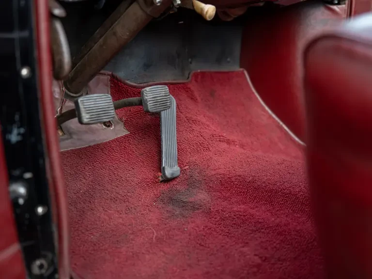 1940 Buick Century - Image 17 of 31