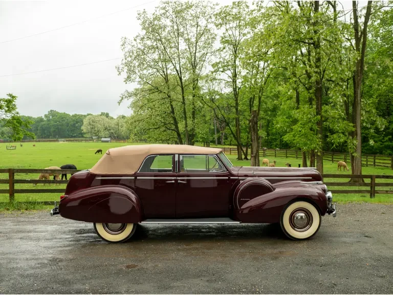 1940 Buick Roadmaster - Image 14 of 31