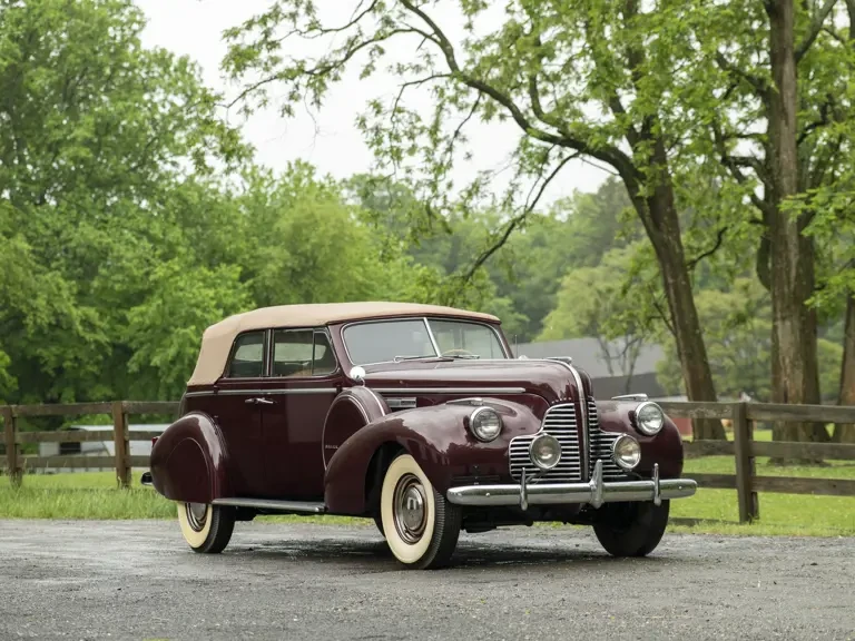 1940 Buick Roadmaster - Image 13 of 31