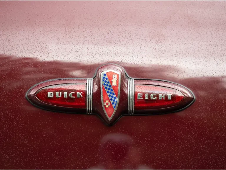 1940 Buick Roadmaster - Image 7 of 31