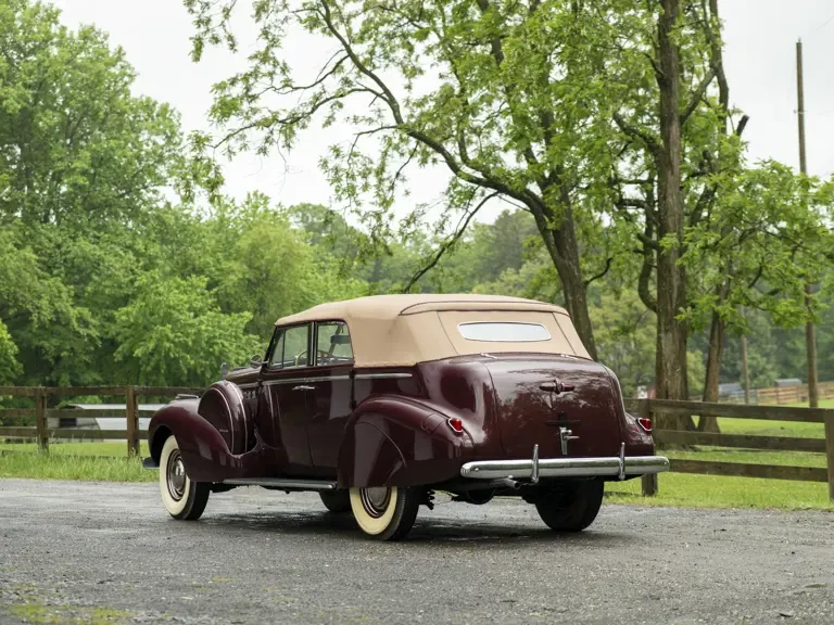 1940 Buick Roadmaster - Image 12 of 31