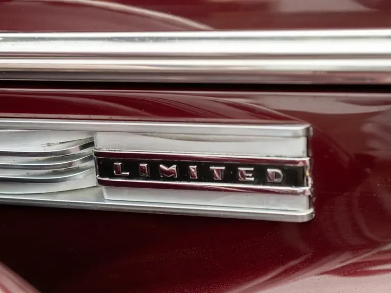 1940 Buick Roadmaster - Image 9 of 31