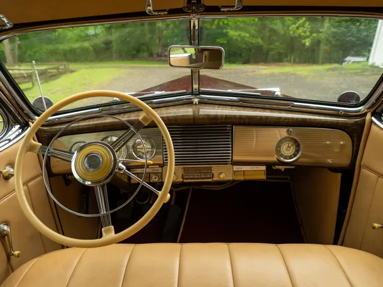 1940 Buick Roadmaster - Image 30 of 31