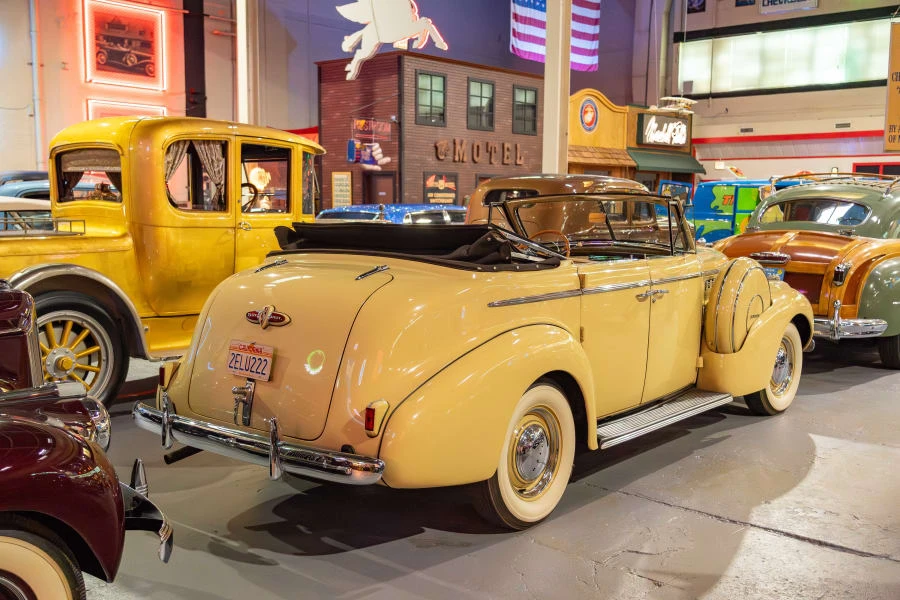 1940 Buick Special - Image 2 of 22