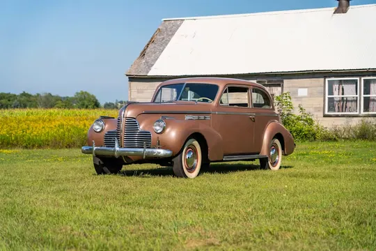 1940 Buick Special Series 40 Sedan