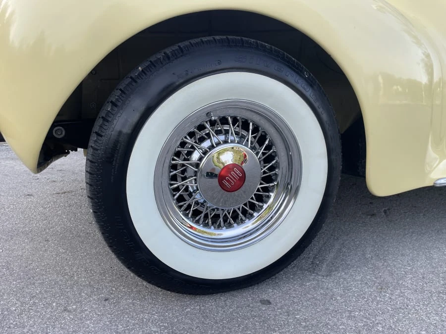 1940 Buick Super - Image 7 of 11