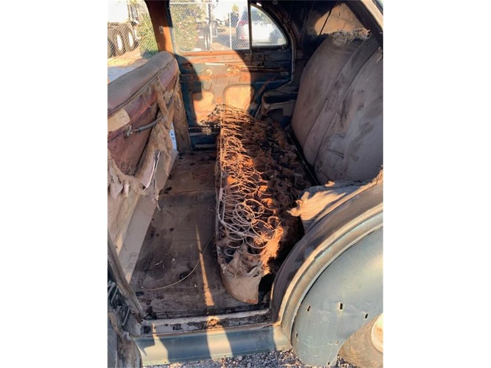 1940 Buick Super - Image 11 of 19