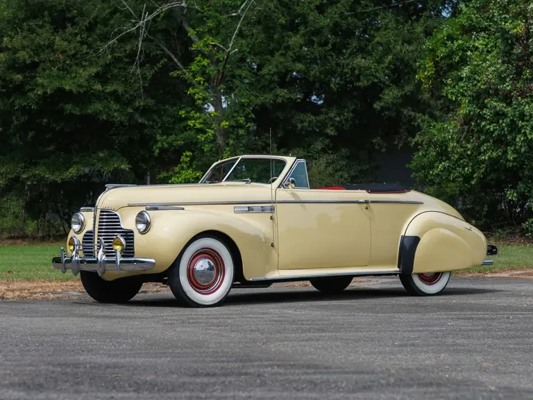 1940 Buick Super - Image 2 of 31