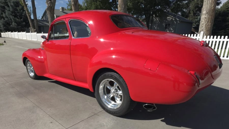 1940 Buick Super - Image 2 of 12