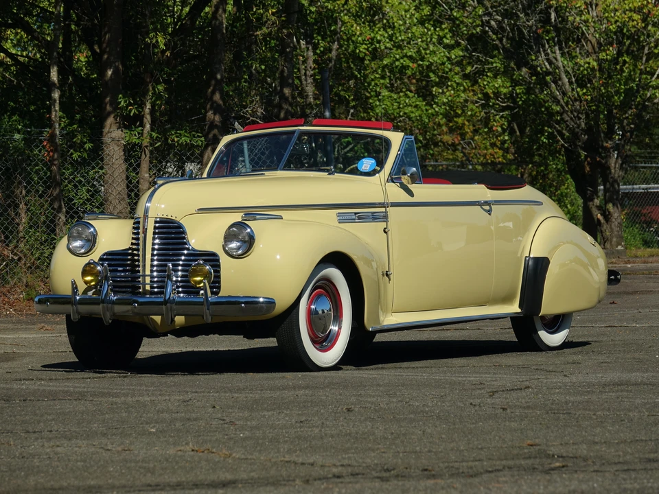 1940 Buick Super - Image 2 of 31