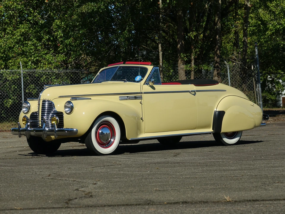 1940 Buick Super - Image 3 of 31