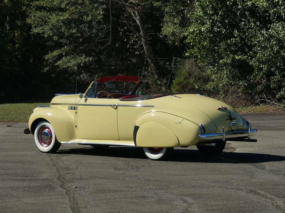 1940 Buick Super - Image 6 of 31