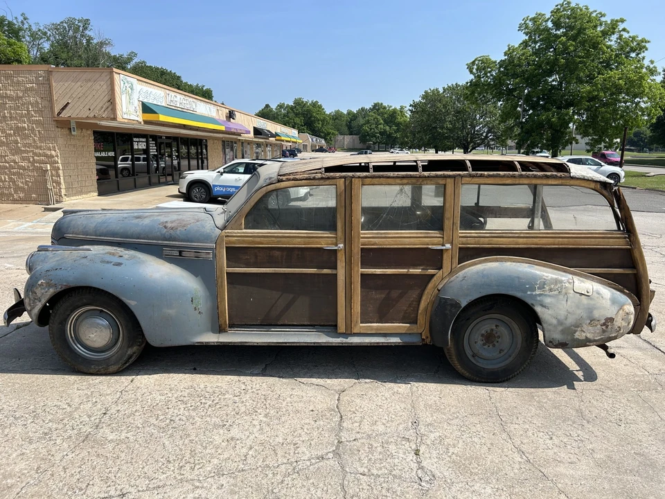 1940 Buick Super - Image 4 of 31