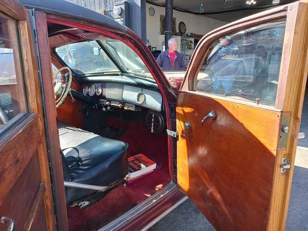 1940 Buick Super - Image 5 of 14