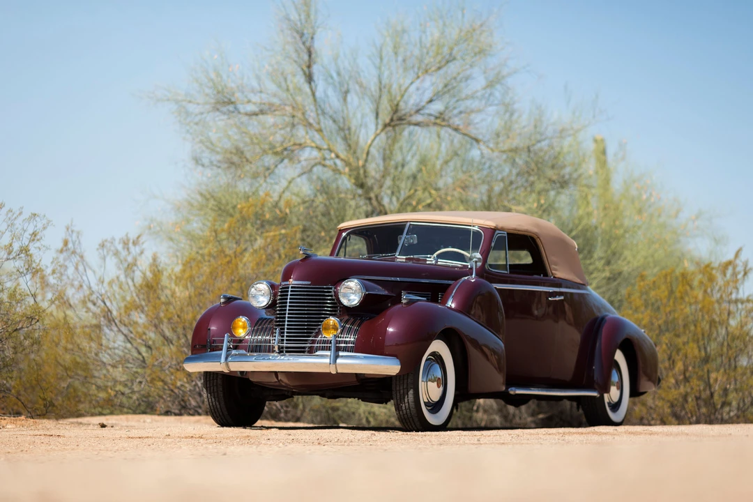 1940 Cadillac Series 70 & 75 - Image 25 of 31