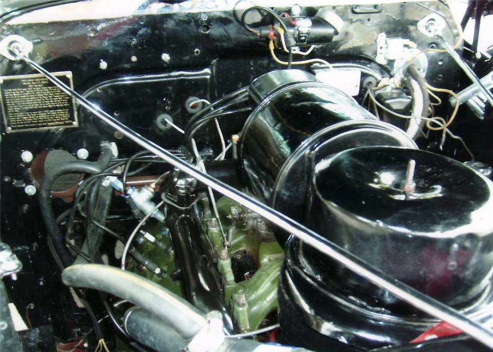 1940 Cadillac Series 70 & 75 - Image 3 of 5