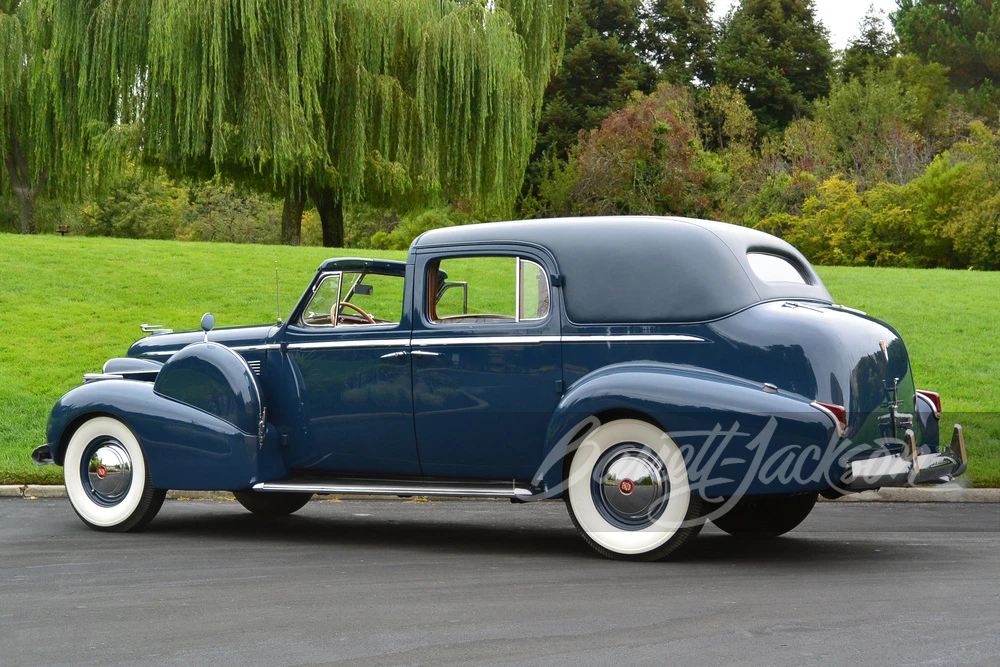 1940 Cadillac Series 70 & 75 - Image 30 of 31