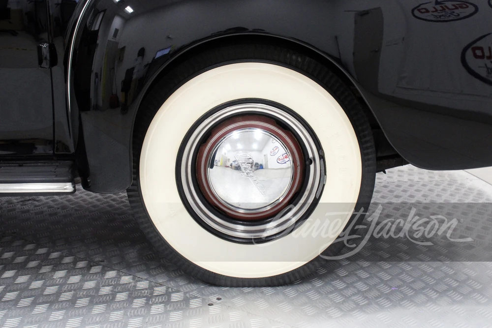 1940 Chrysler New Yorker - Image 8 of 12