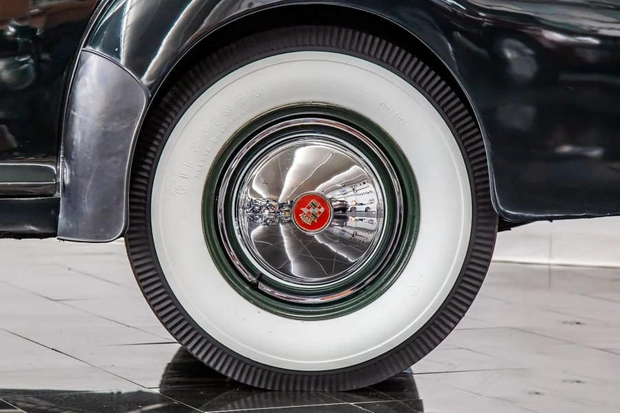 1940 Cadillac Sixty Special - Image 7 of 31