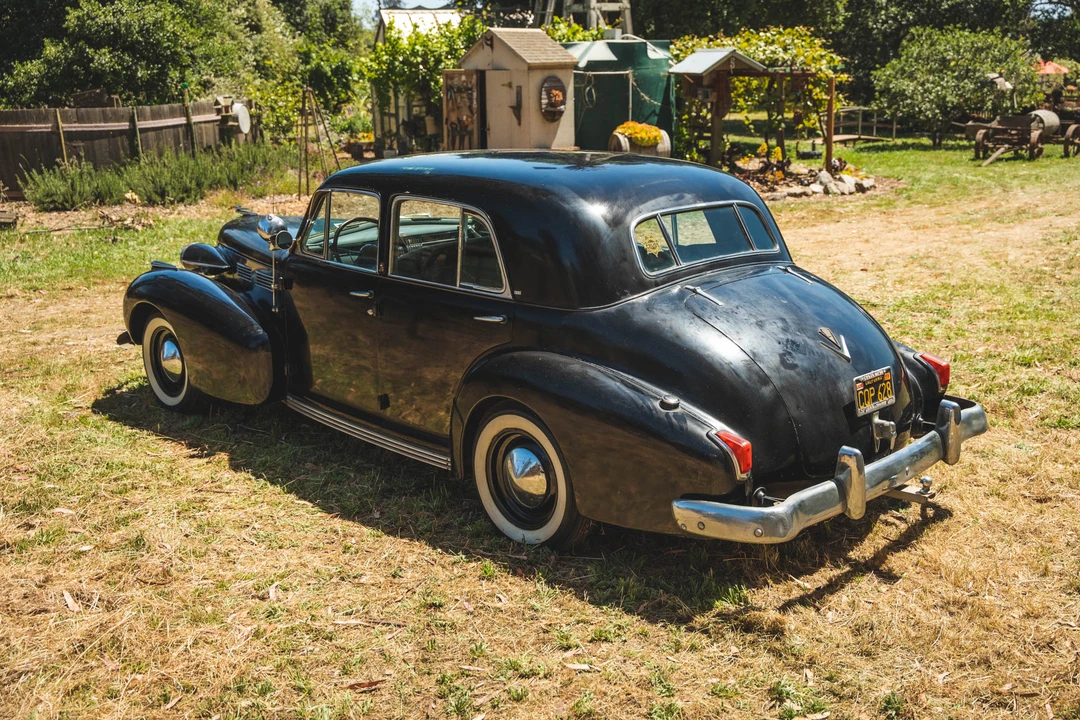 1940 Cadillac Sixty Special - Image 9 of 31