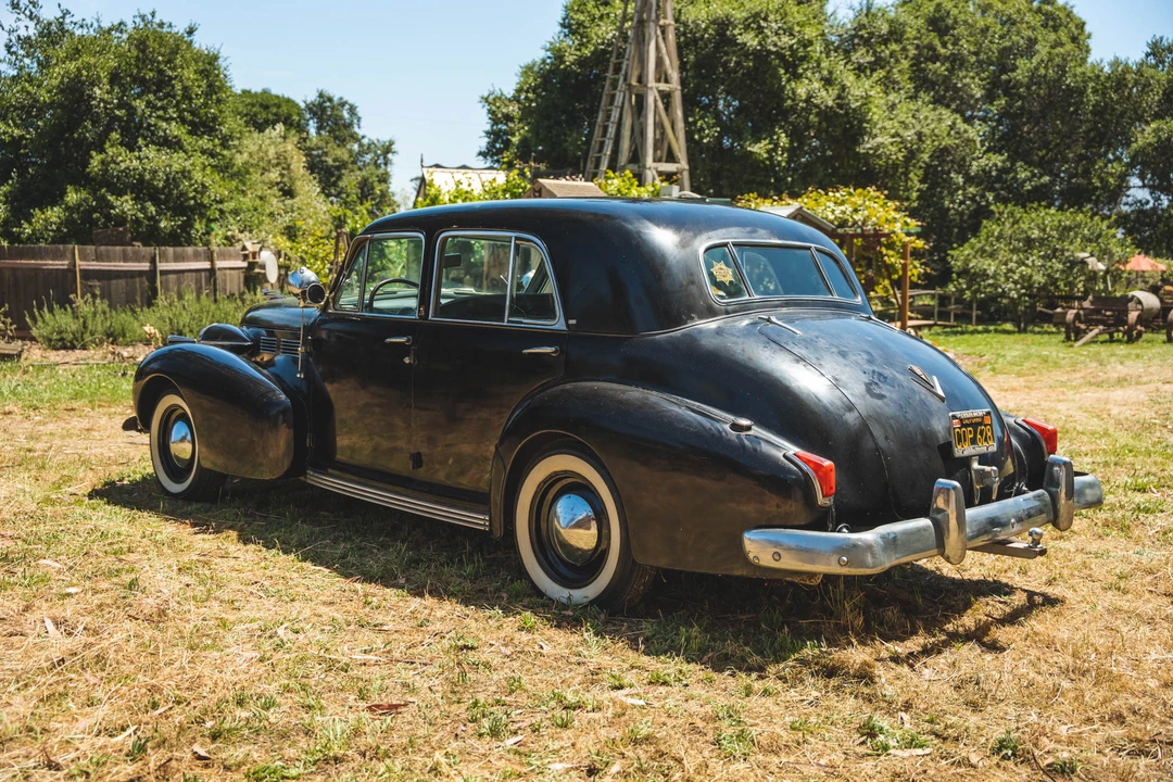 1940 Cadillac Sixty Special - Image 10 of 31