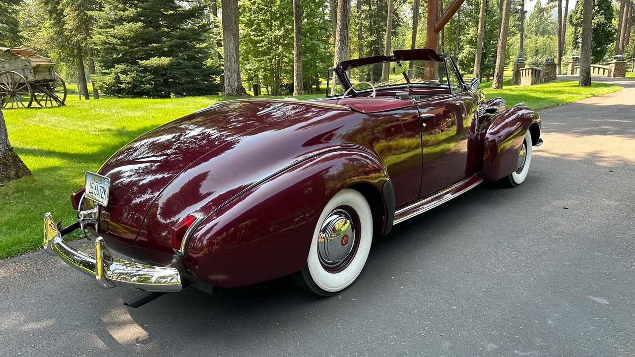 1940 Cadillac Series 62 1st Gen - Image 11 of 31