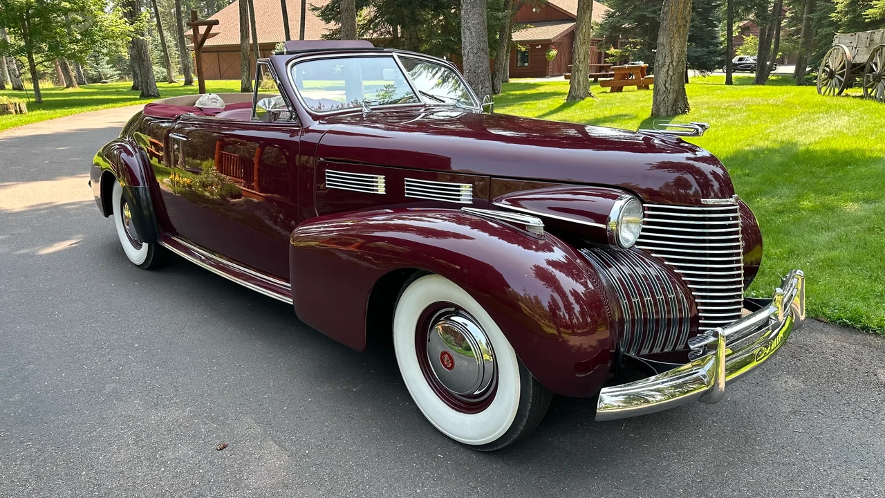 1940 Cadillac Series 62 1st Gen - Image 8 of 31