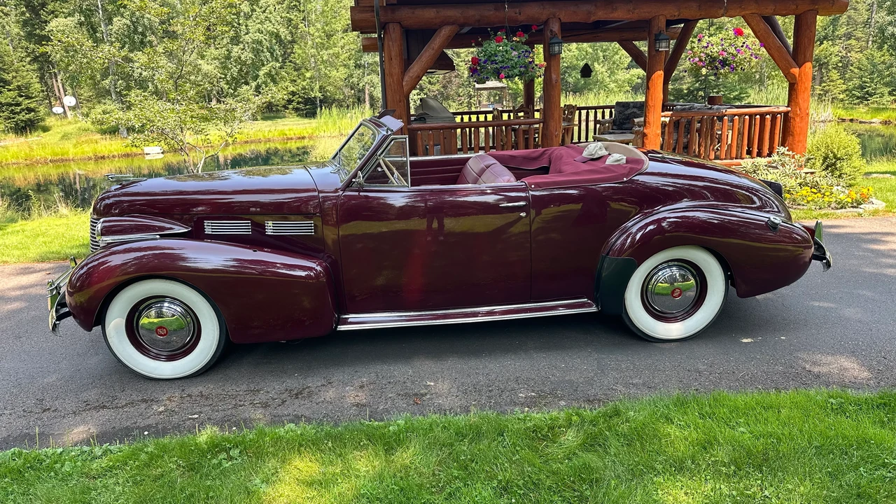 1940 Cadillac Series 62 1st Gen - Image 2 of 31