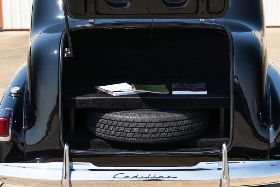 1940 Cadillac Series 70 & 75 - Image 27 of 27