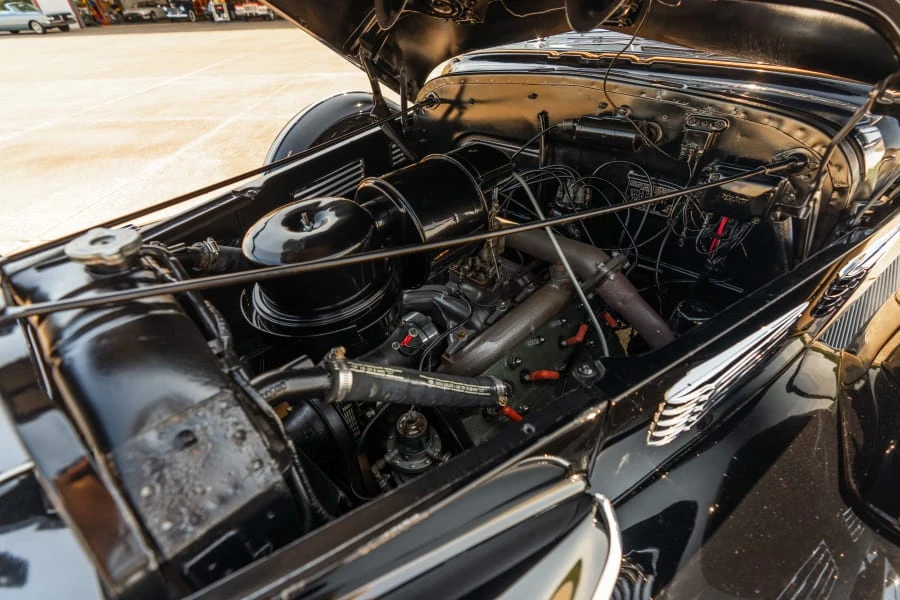 1940 Cadillac Series 70 & 75 - Image 26 of 27