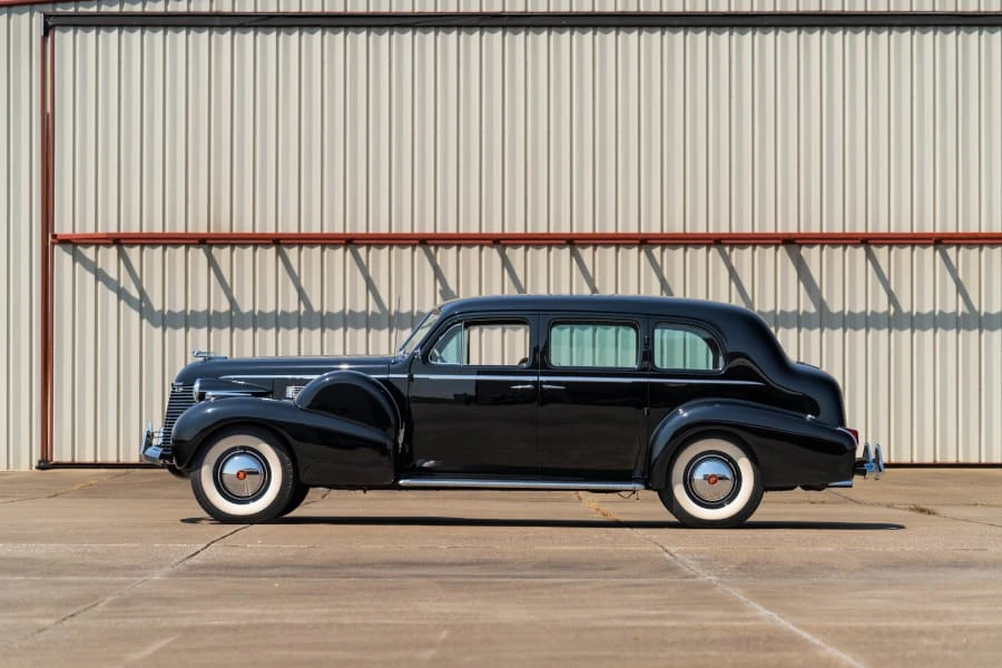 1940 Cadillac Series 70 & 75 - Image 9 of 27