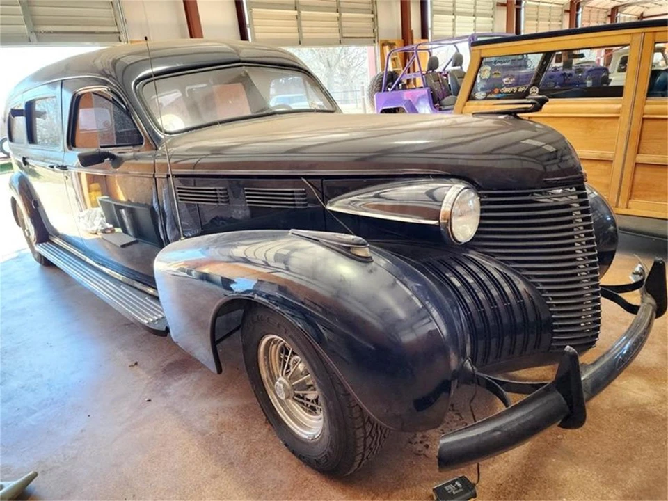 1940 Cadillac Series 62 1st Gen - Image 7 of 12