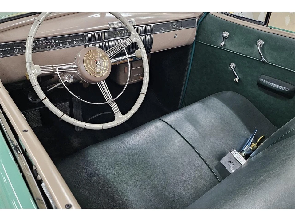 1940 Cadillac Series 62 1st Gen - Image 2 of 4