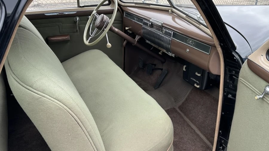 1940 Cadillac - Image 14 of 25