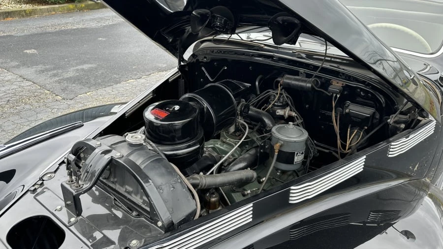 1940 Cadillac - Image 24 of 25