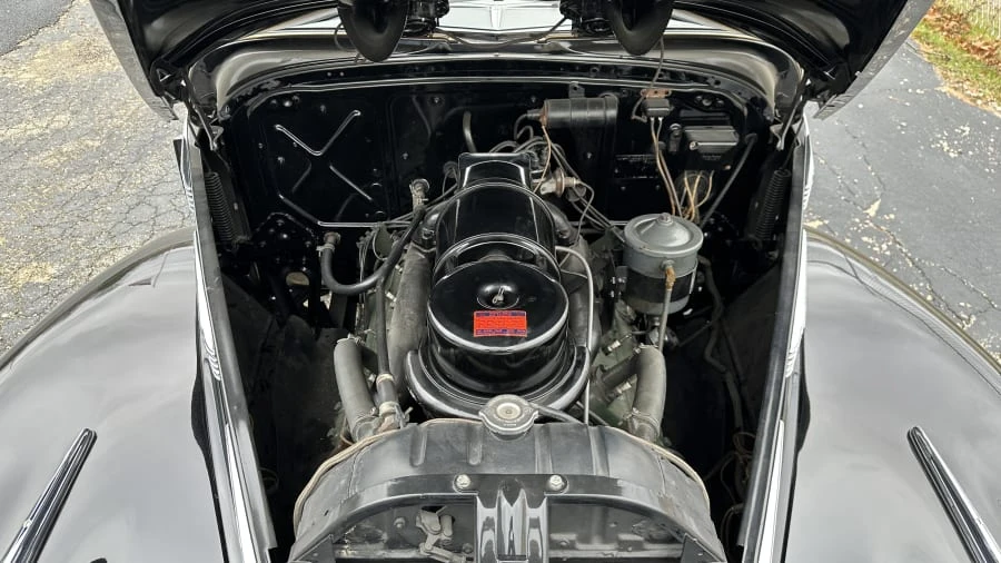1940 Cadillac - Image 25 of 25