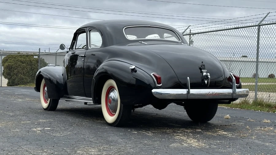 1940 Cadillac - Image 6 of 25