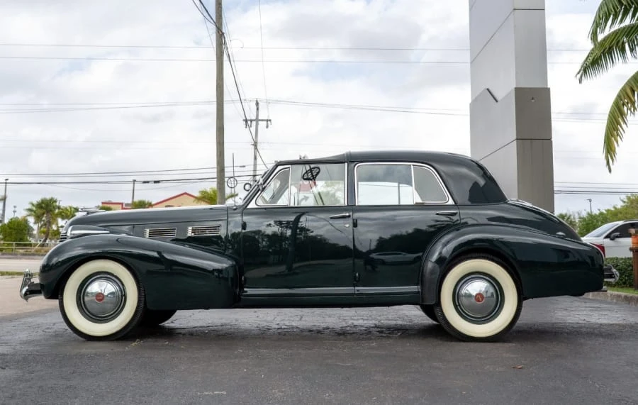 1940 Cadillac Series 60 - Image 2 of 31
