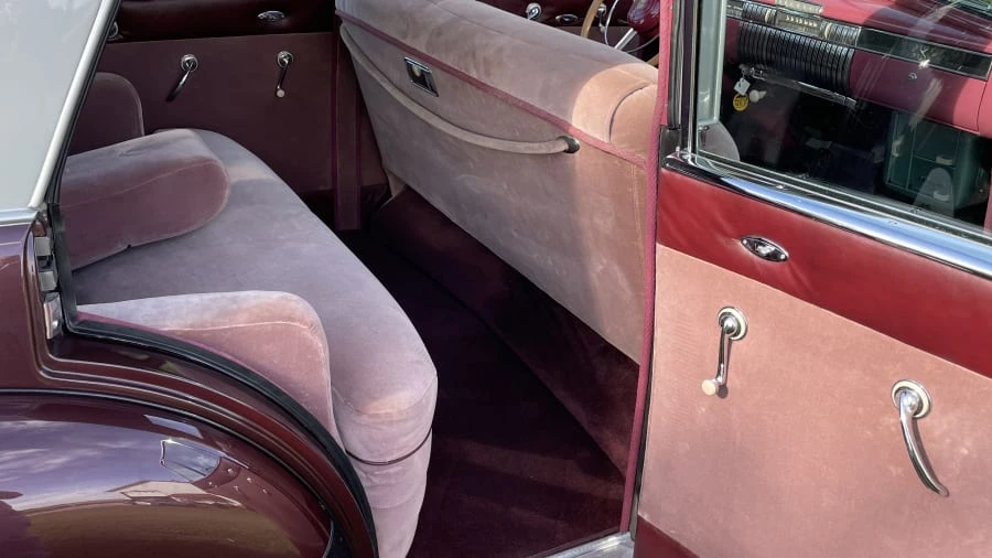 1940 Cadillac Series 60 - Image 10 of 20