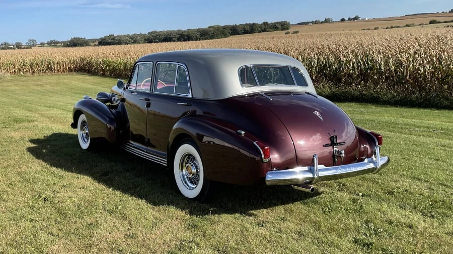 1940 Cadillac Series 60 - Image 18 of 20