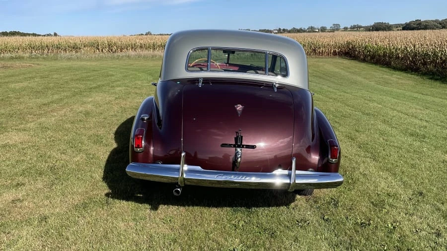 1940 Cadillac Series 60 - Image 17 of 20