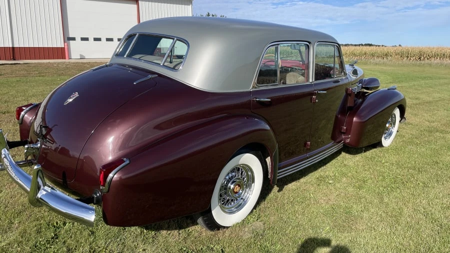 1940 Cadillac Series 60 - Image 16 of 20