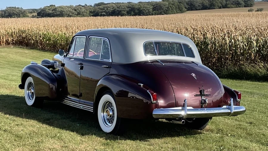 1940 Cadillac Series 60 - Image 19 of 20