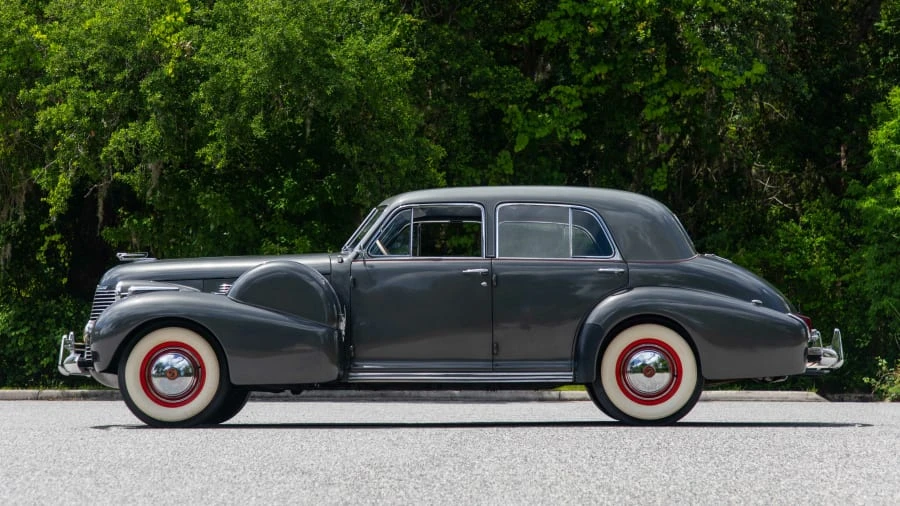 1940 Cadillac Series 60 - Image 2 of 13