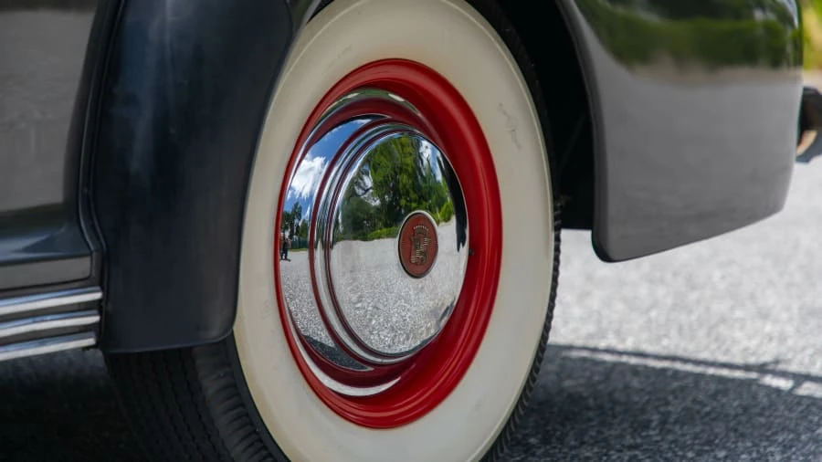 1940 Cadillac Series 60 - Image 12 of 13