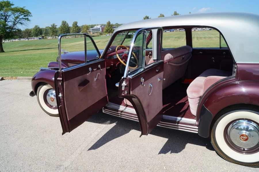 1940 Cadillac Sixty Special - Image 4 of 8