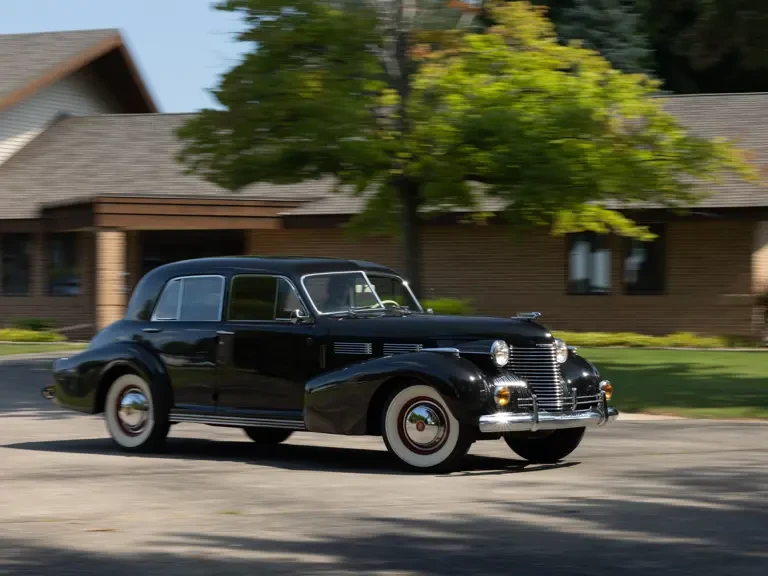 1940 Cadillac Sixty Special - Image 11 of 31